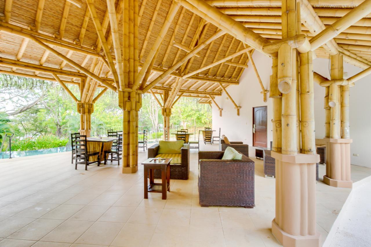 OCOTAL BEACH CLUB HOTEL 1 3⋆ GUANACASTE, COSTA RICA COMPARA